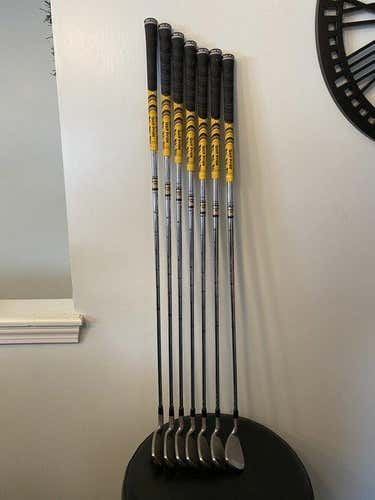 Used Men's Cobra Right Handed King Cobra SS i Iron Set Regular Flex Steel Shaft
