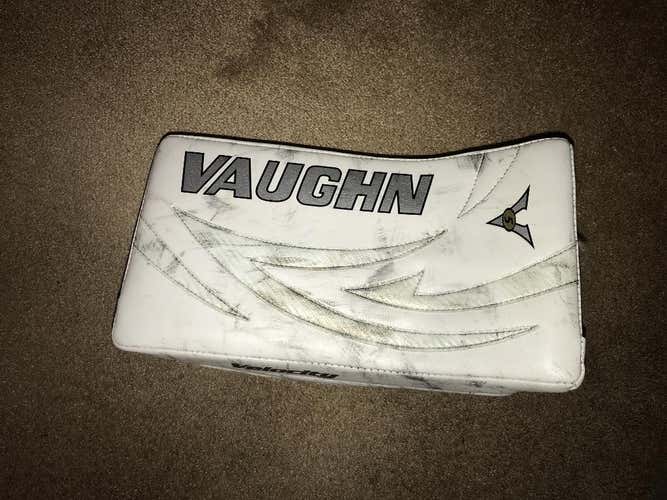 Vaughn V5 7800 Ice Hockey Goalie Blocker Regular Senior