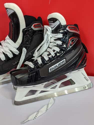 New Senior Bauer Vapor X700 Hockey Goalie Skates Regular Width Size 11