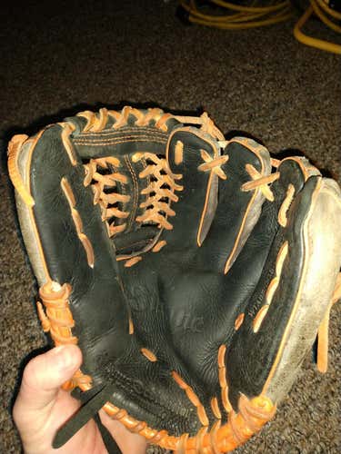 Orange Used Kid Pitch (9YO-13YO) DeMarini Right Hand Throw Infield Insane Baseball Glove 11.5"