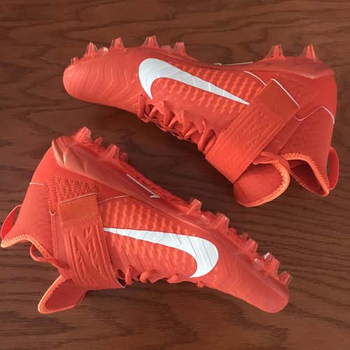 New Orange Size Men's 10.5 Nike Alpha Menace Cleats