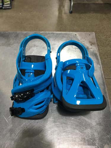 Used Burton Mission 2014 Md Snowboard Mens Bindings