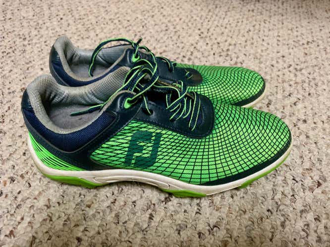 Green and Navy Used Kid's Footjoy Golf Shoes Size 5M Jr. 45098