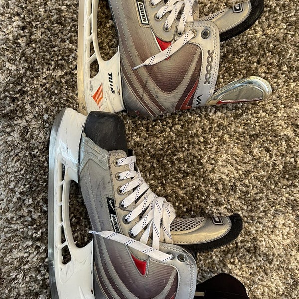 Senior Bauer Vapor XXXX Regular Width Pro Stock Size 10.5 Hockey Skates