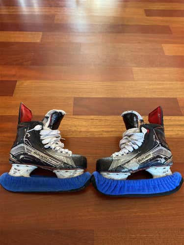 Youth Bauer Vapor 1X  Size 4.5 Hockey Skates