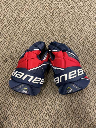 Blue/red Senior Bauer Vapor 2X Pro 14"  Gloves
