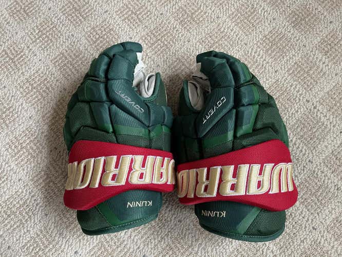 Green Used Like New Senior Warrior Covert QRL Gloves 13" Pro Stock Minnesota Wild Luke Kunin