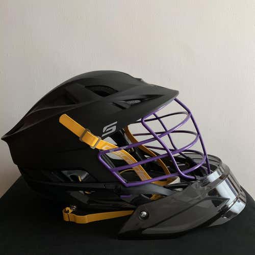 Black New Cascade S Helmet