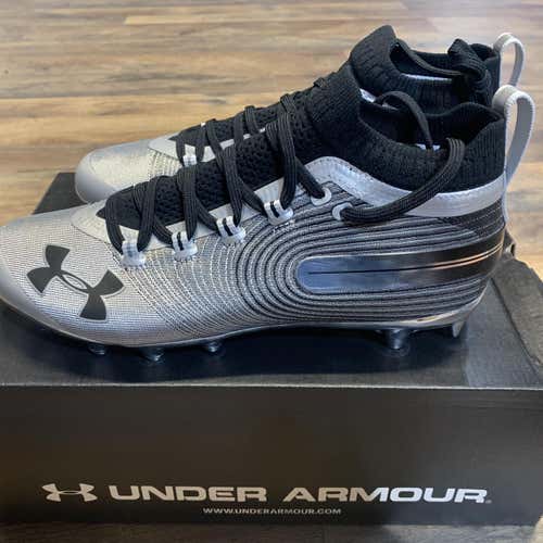 Silver Men's Molded Cleats Low Cut