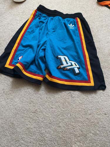 Detroit Pistons Retro Basketball Shorts