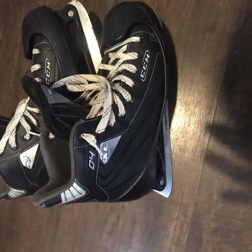 Senior CCM Regular Width  Size 8.5 Hockey Goalie Skates