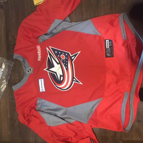 Used Reebok 58g Practice Columbus Goalie Jersey