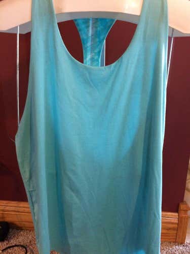 NWT Calia By Carrie Underwood Reversible Ladder Trim Tank Turquoise Size Medium