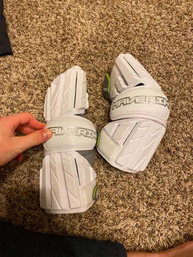 New Large Maverik Max Arm Pads