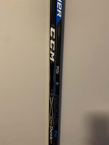 Senior Left Hand Nexus 2N Pro Toe Pattern Pro Stock Hockey Stick
