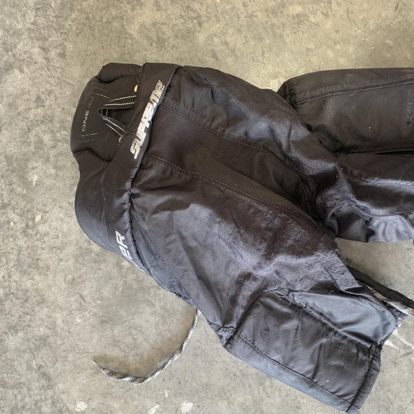 Black Junior Small Bauer Supreme One40 Hockey Pants