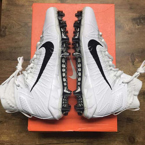 New With Box Nike Alpha Huarache 7 Elite Cleat - Size 9