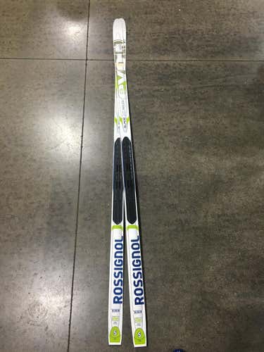 Used Rossignol Glade Waxless 166 Cm Cross Country Ski Boys Skis