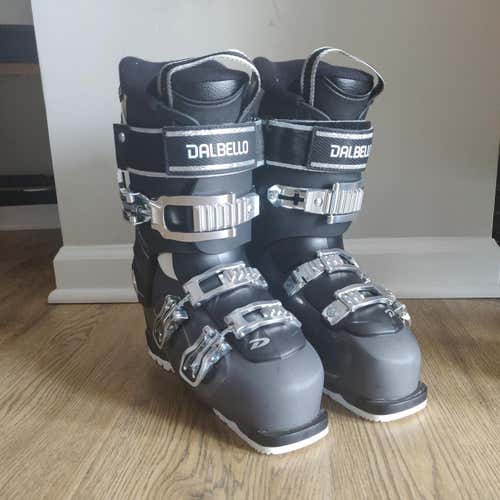 Lightly Used 2019 Dalbello Kyra MX Ltd Ski Boots (Mondo 24.0) with Original Box