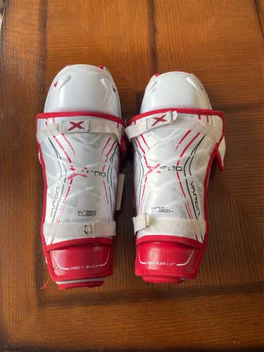 Junior Bauer Vapor X900  Shin Pads