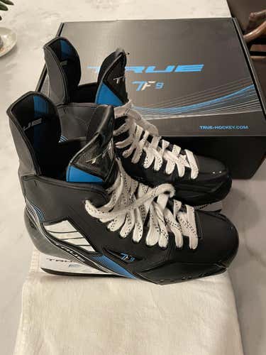 True TF9 Senior Hockey Skates size 8R