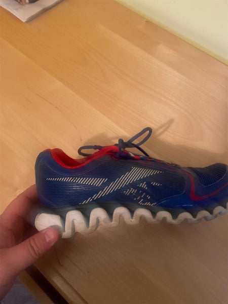 Adult Size 7.0 (Women's 8.0) Reebok Shoes Montreal Canadians Team issued Shoes
