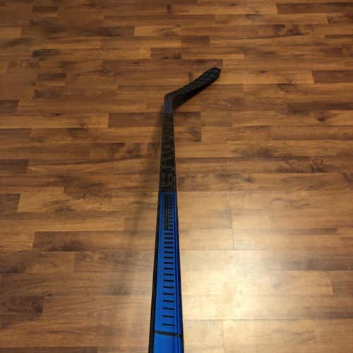 BAUER NEXUS 2N PRO FLEX 87 P14 RIGHT GRIP