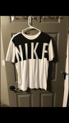 White Adult Medium Nike Shirt