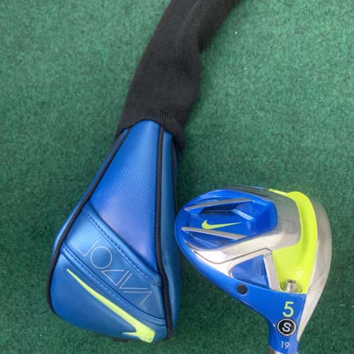 Used Right Handed Vapor Fly Stiff Flex 5 Wood Fairway Wood