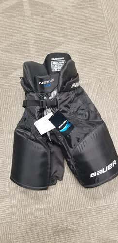 Black New Junior medium Bauer Nexus 400 Hockey Pants