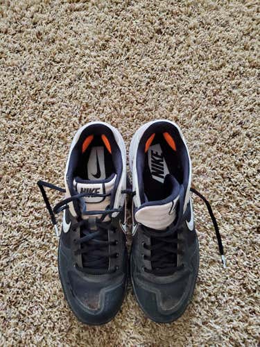 Black Used Adult Size 8.0 (Women's 9.0) Metal Nike