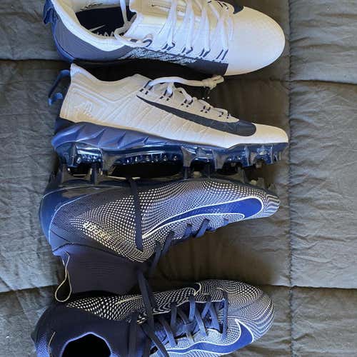Lacrosse Cleats Bundle (Michigan- No Logos)