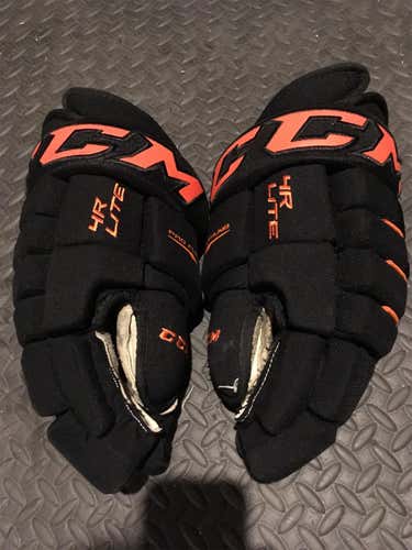 CCM HG lte 14 Inch Gloves