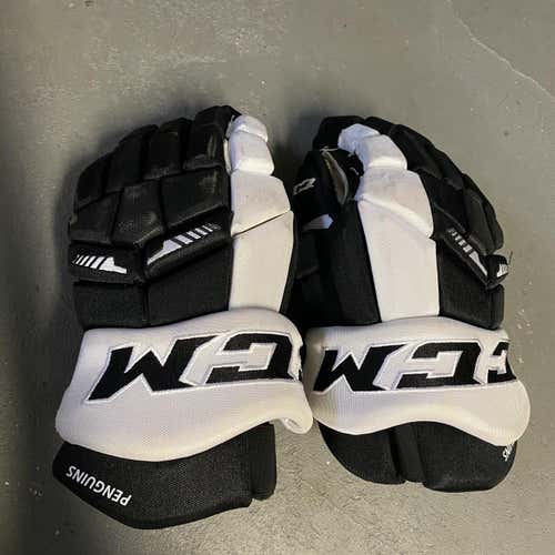 PenguinsCCM HGTKXP 15" Pro Stock Gloves