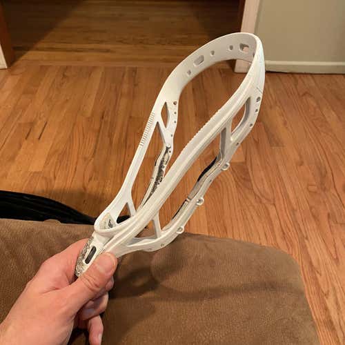 White Used Unstrung Brine Edge Pro Pinch Head