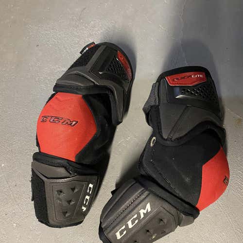 CCM QLT Elbow Pads Large