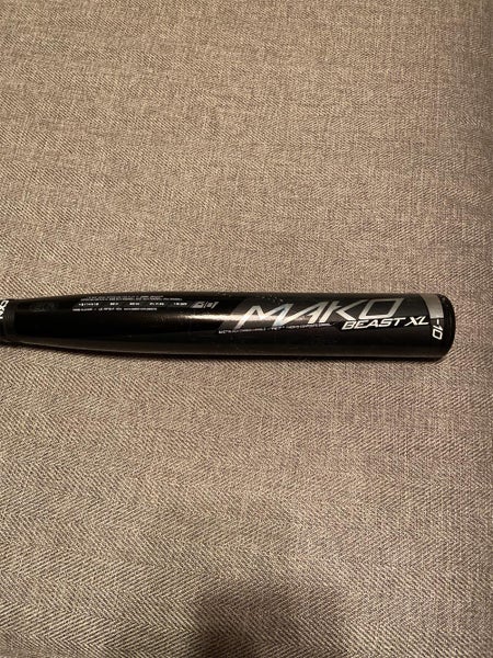 Kid Pitch (9YO-13YO) 2017 Composite Mako beast xl (-10) 20 oz 30" Bat