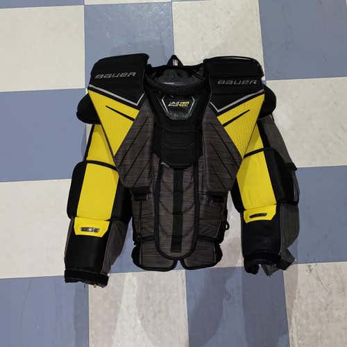 Senior Medium Bauer Ultrasonic  Goalie Chest Protector