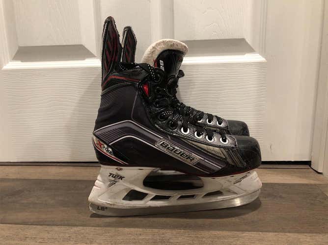 Junior Bauer Vapor X700 Extra Wide Width Size 4 Hockey Skates