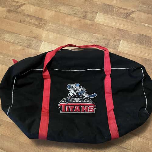 Titans Goalie Bag