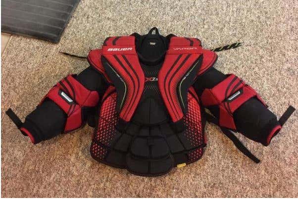 Senior Large Bauer Vapor X2.9 Goalie Chest Protector
