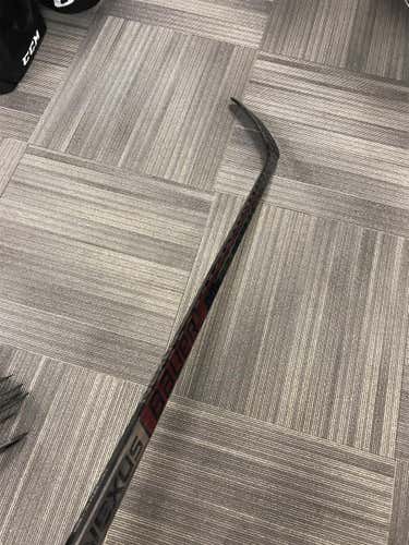 Senior Right Handed Nexus 2N Pro Toe Pattern  Hockey Stick