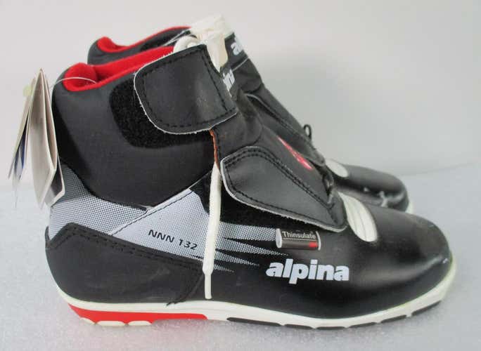 New Alpina NNN 132 Cross Country Ski Boots Size 4 (SY462)