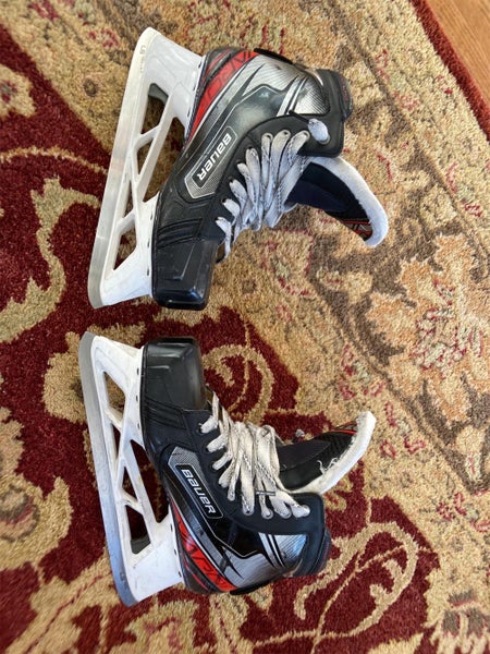 Senior Bauer Vapor X2.9 Regular Width Size 9 Goalie Skates