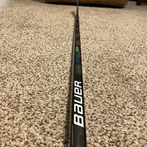 Senior Right Handed Nexus Geo  Hockey Stick