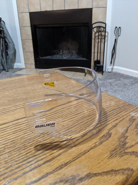 Used Senior Medium Bauer Pro Straight Visor Clear Visor