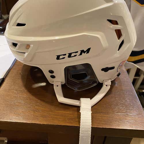 White New Large CCM Tacks 710 Helmet