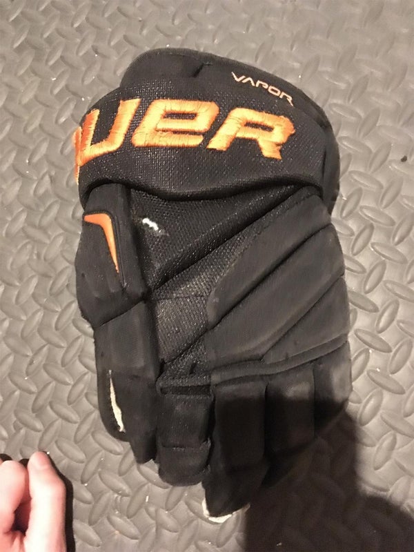 One R.I.T. Bauer Vapor APX2 14" Pro Stock Glove