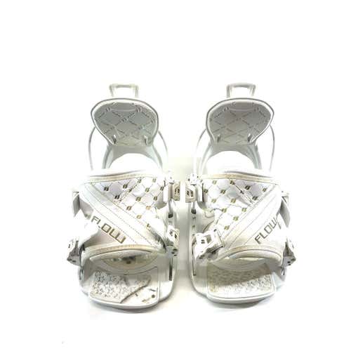 Used Flow White Bindings Sm Snowboard Womens Bindings