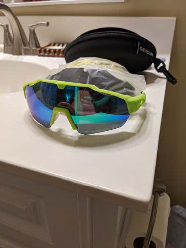 Adult Polarized baseball/cycling sunglasses